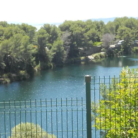 Le Dramont Appartement Vue Panoramique Mer Lac Foret Saint-Raphaël Exterior foto