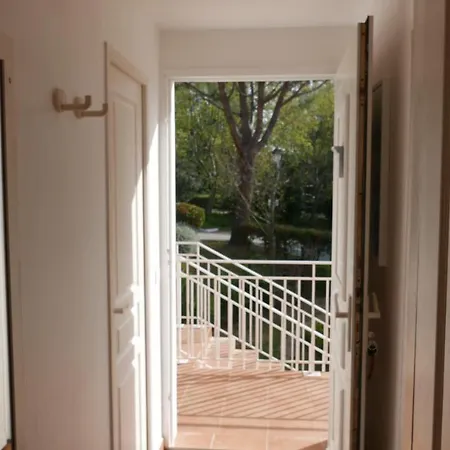 Le Dramont Appartement Vue Panoramique Mer Lac Foret Saint-Raphaël Exterior foto